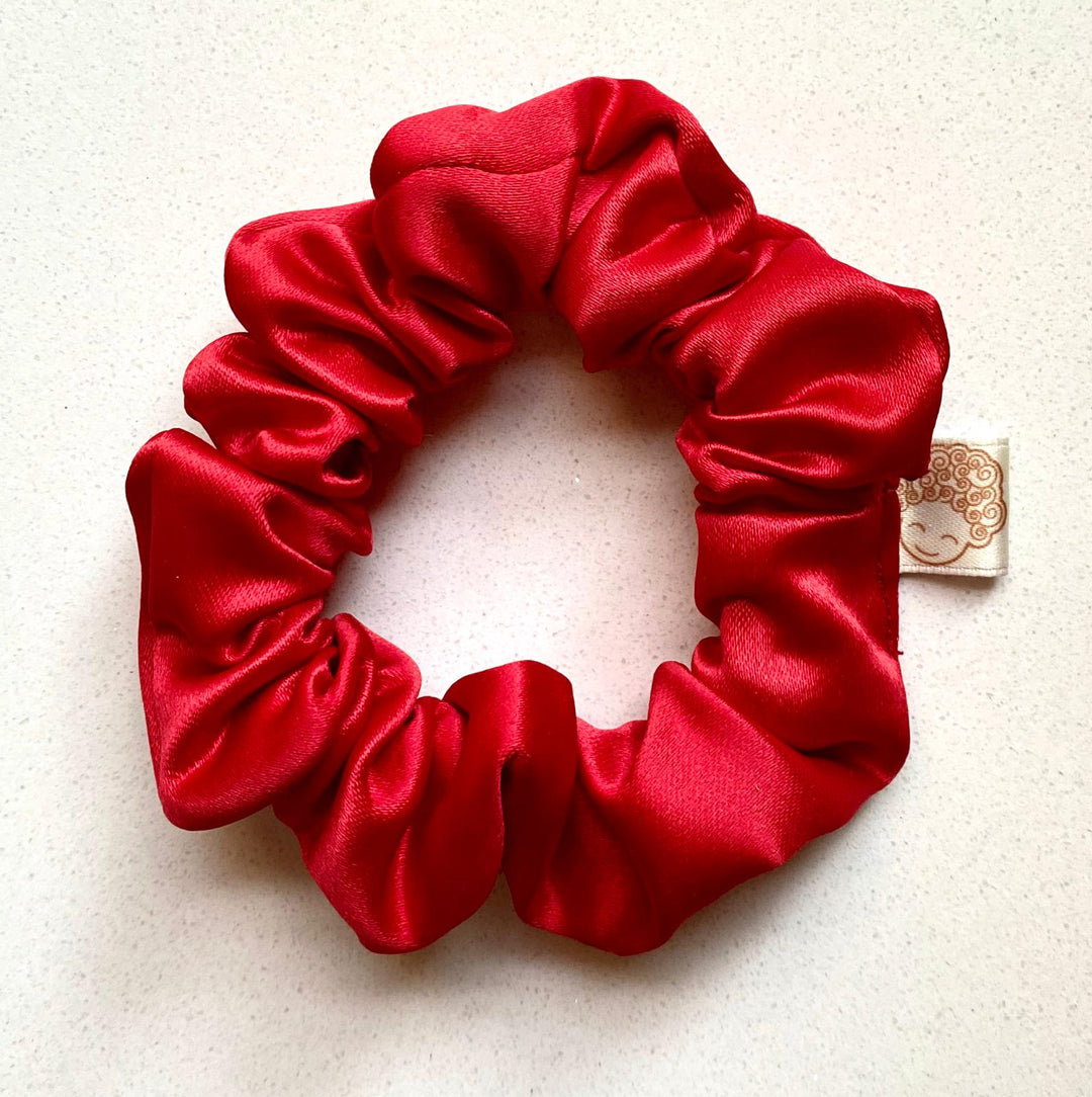 CURL SCRUNCHIE